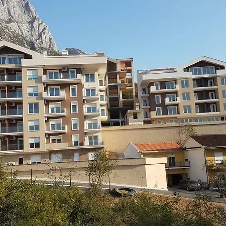 Apartments Jovana Kotor Exterior photo